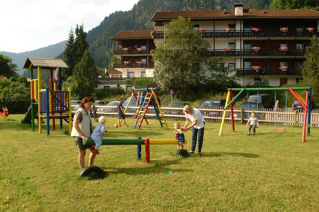 Parkhotel Sonnenhof Oberammergau Exterior photo